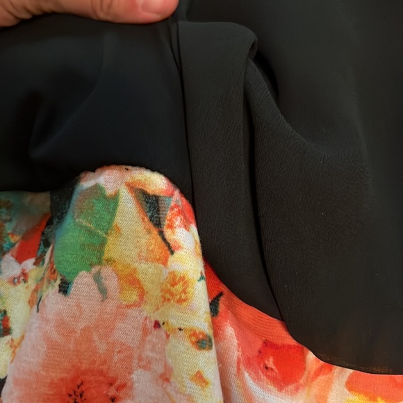 Looks like a skirt with a top, but it’s actually a dress - Picture 2 of 4